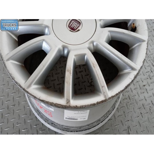 KIT 4 CERCHI IN LEGA FIAT Bravo 2007>2014 usato