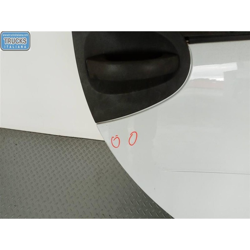 SMART PORTA ANTERIORE DESTRA SMART Fortwo 2007>2015 usato