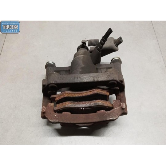 LEFT REAR CALIPER BRAKE  RENAULT van Master 2019> used