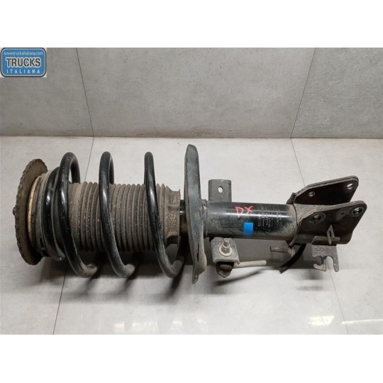 RIGHT FRONT SHOCK ASSORBER RENAULT van Master 2019> used