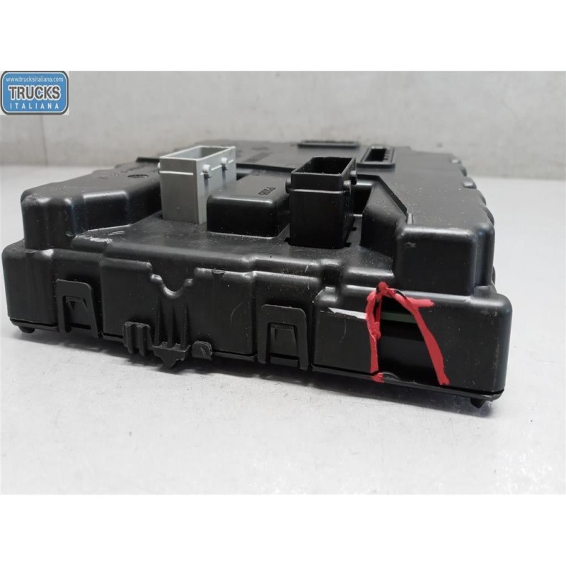 RENAULT van CENTRALINE VARIE A RENAULT van Master 2019> usato