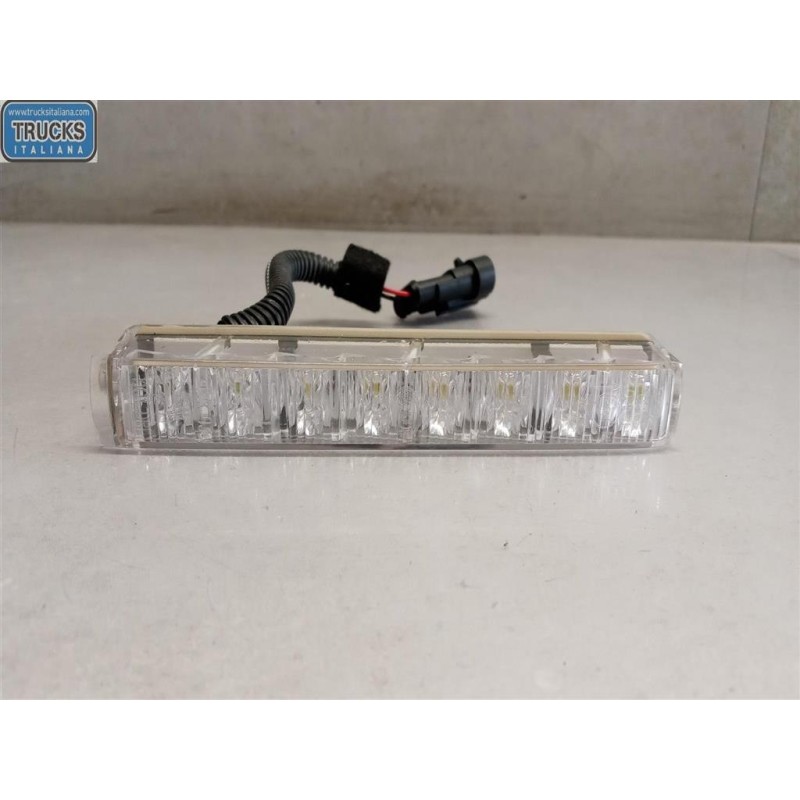 FIAT RIGHT HEADLIGHT LED LAMP  FIAT Panda Cross 2014> used