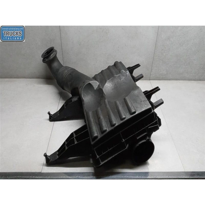 MERCEDES-BENZ van SCATOLA FILTRO MERCEDES-BENZ van Sprinter 2009>2013 usato