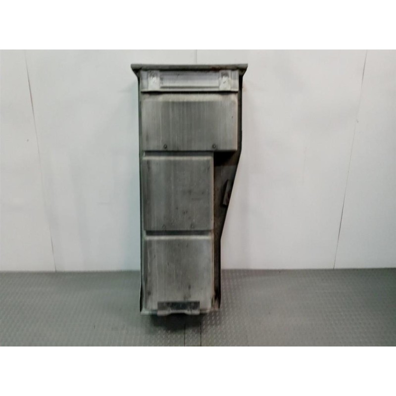 RENAULT truck FOOT UP LEFT  RENAULT truck Magnum 2001>2010 used