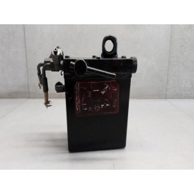 CAB LIFT PUMP  RENAULT...