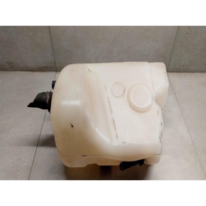 RENAULT truck TANK WATER HEATER RENAULT truck Magnum 2001>2010 used