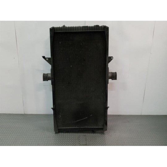 RADIATORE ACQUA RENAULT truck Magnum 2001>2010 usato
