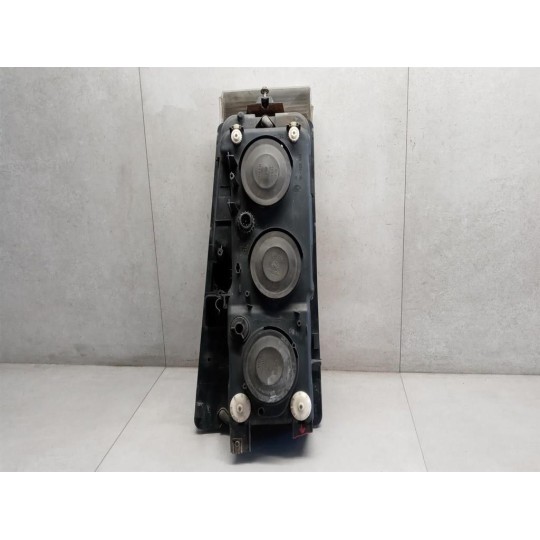 RIGHT HEADLIGHT RENAULT truck Magnum 2001>2010 used