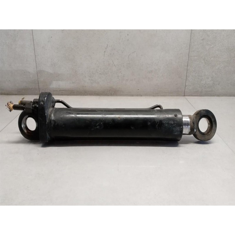 RENAULT truck CAB LIFT PISTON  RENAULT truck Magnum 2001>2010 used