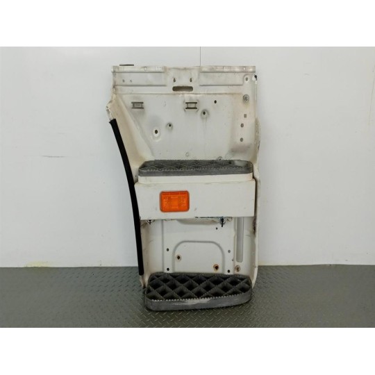 PEDANA SALITA A/DX SCANIA 164 usato