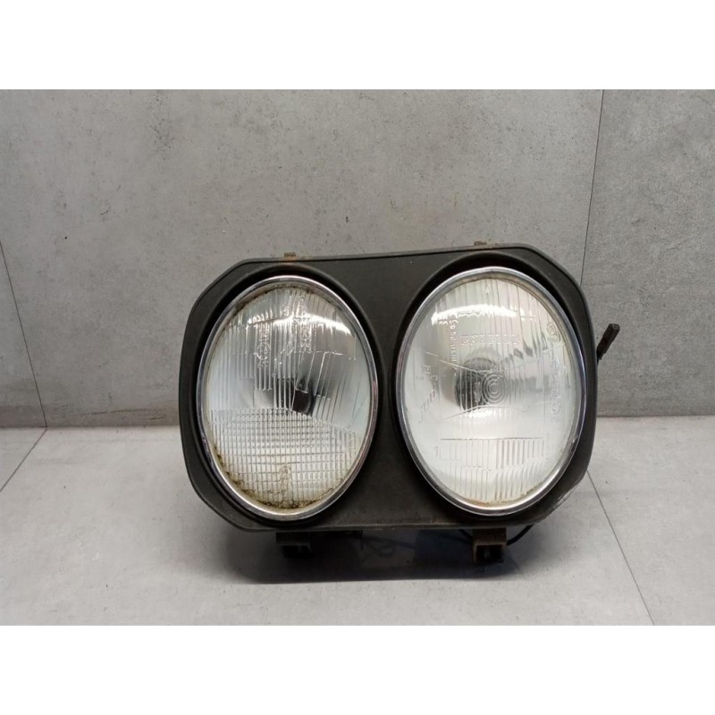 LANCIA FARO ANTERIORE DESTRO LANCIA BetaCoupeSpiderHPE usato