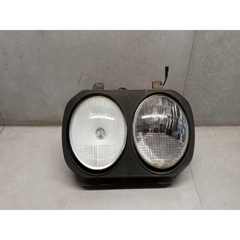 LANCIA FARO ANTERIORE SINISTRO LANCIA BetaCoupeSpiderHPE usato