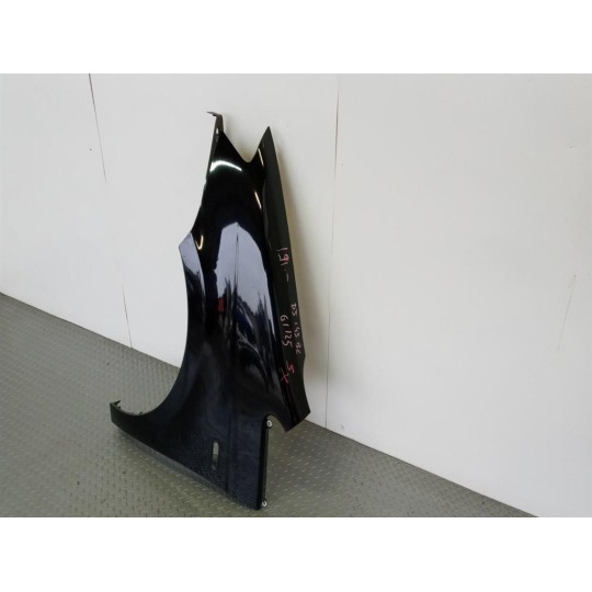 LEFT FRONT MUDGUARD  FIAT Idea 2005>2013 used