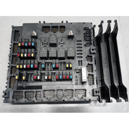 SCATOLA FUSIBILI MERCEDES-BENZ truck Actros euro 6 2014>2021 usato