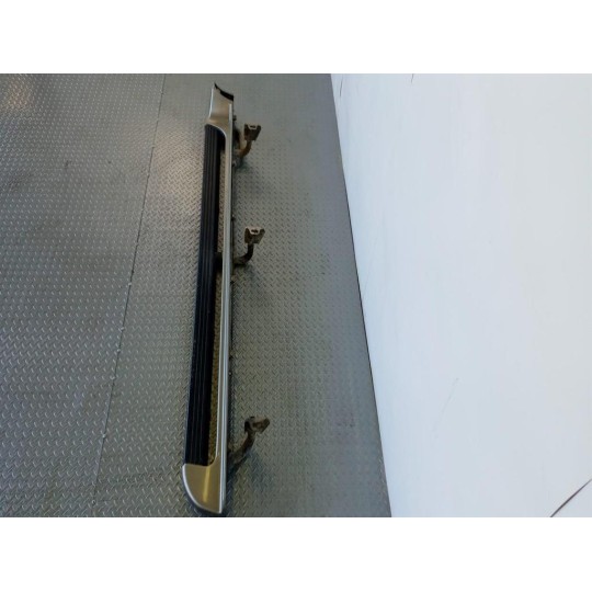 PEDANA SALITA A/DX MITSUBISHI Pajero Sport 1999> usato