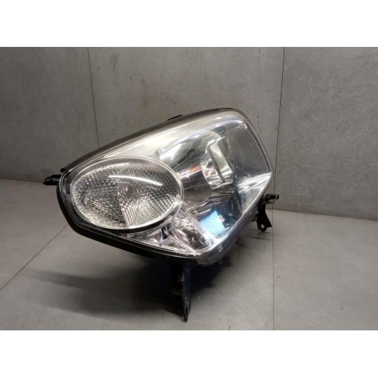 FARO ANTERIORE DESTRO TOYOTA Rav 4 2002>2006 usato