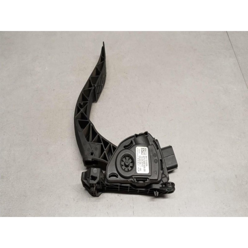 AUDI ELETRONIC THROTTLE PEDAL  AUDI A4 2011>2015 used