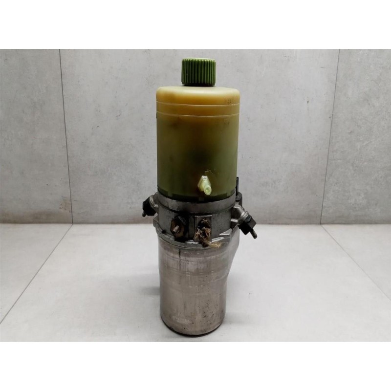 VOLKSWAGEN STEERING PUMP VOLKSWAGEN Polo 2001>2005 used