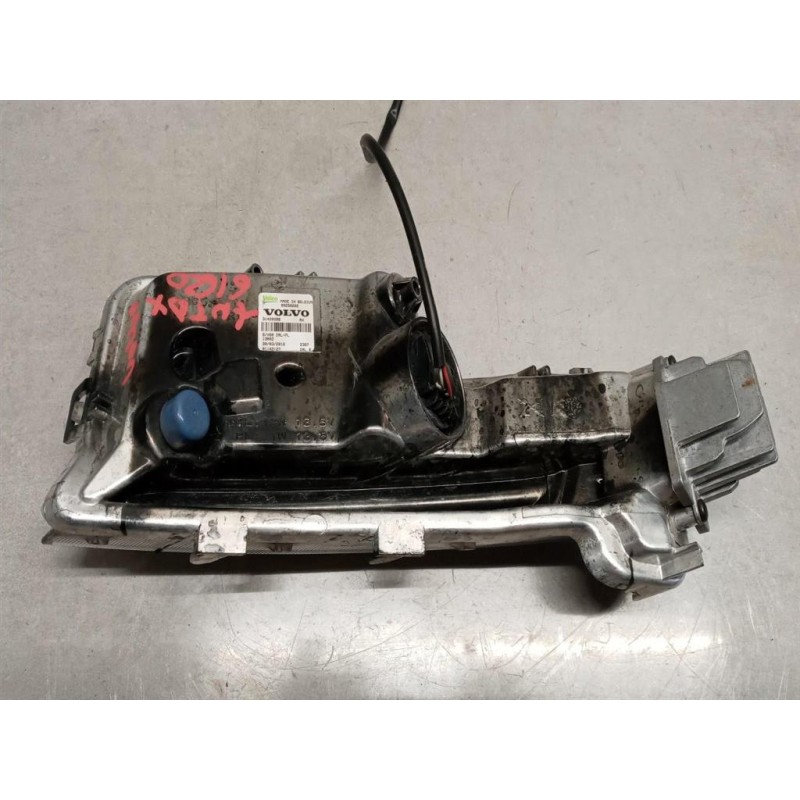 VOLVO RIGHT HEADLIGHT LED LAMP  VOLVO S60 2013>2018 used