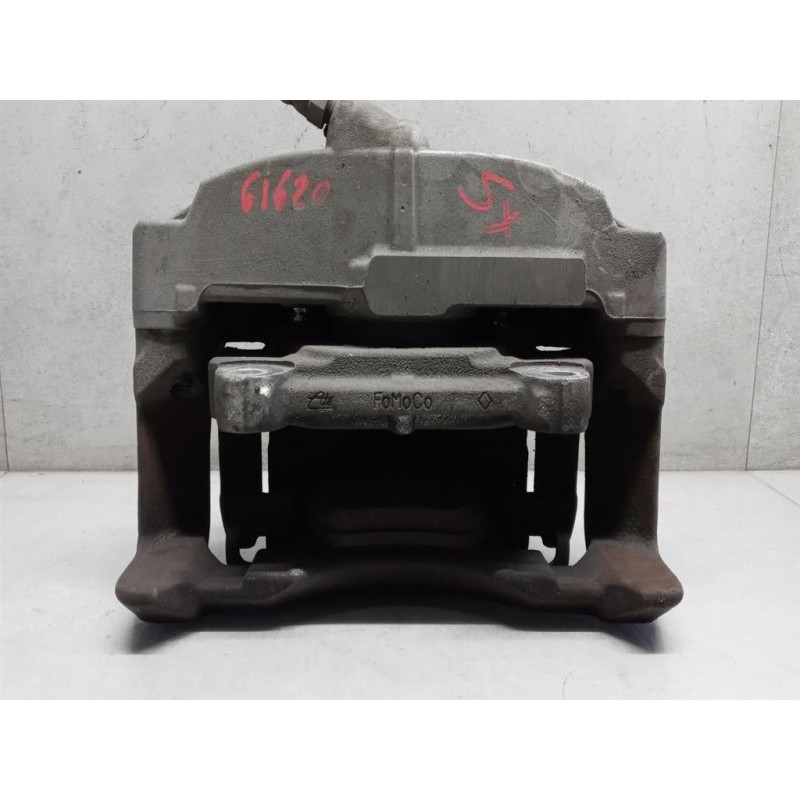 VOLVO LEFT FRONT CALIPER BRAKE VOLVO S60 2013>2018 used