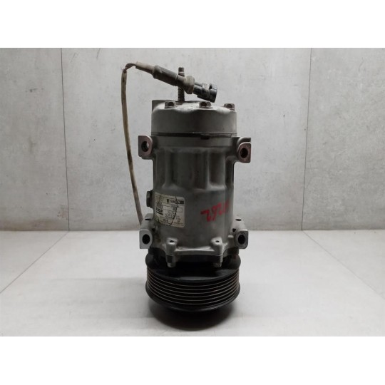 AIR CONDITIONER COMPRESSOR DAF 85CF used
