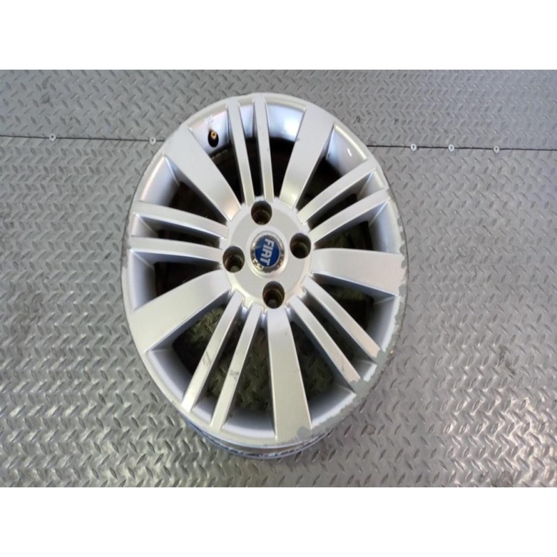 FIAT KIT 4 CERCHI IN LEGA FIAT F.Grande Punto 2005>2012 usato