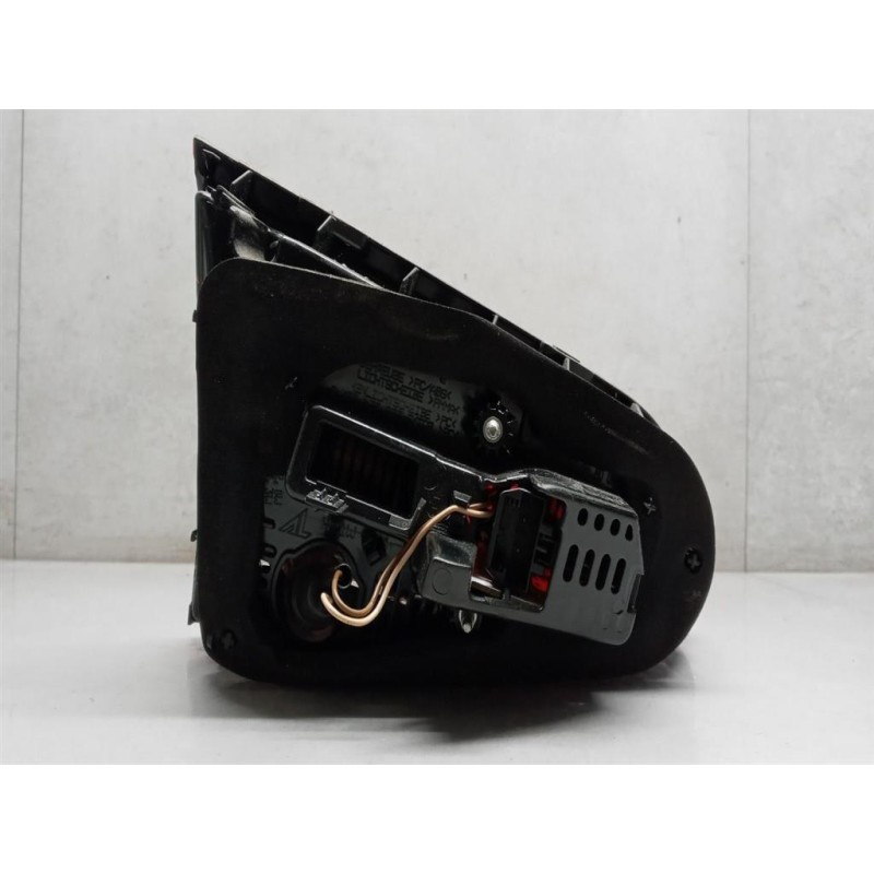 VOLKSWAGEN FARO POST INTERNO LED DESTRO VOLKSWAGEN Golf 7 2012>2016 usato