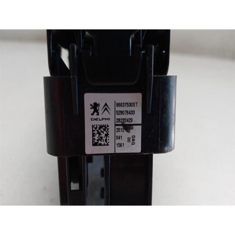 CITROEN INTERRUTTORI E PULSANTI ALZAVETRI CITROEN C3 2009>2013 usato