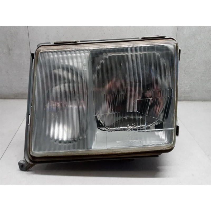 MERCEDES-BENZ FARO ANTERIORE SINISTRO MERCEDES-BENZ Classe E (W/C124) 1984>1995 usato