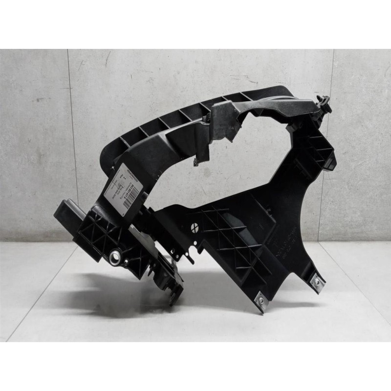 AUDI RIGHT HEADLIGHT SEAT AUDI A4 2011>2015 used