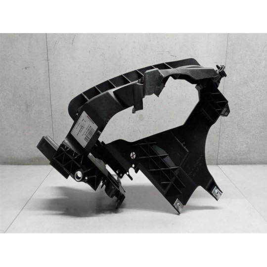 RIGHT HEADLIGHT SEAT AUDI A4 2011>2015 used