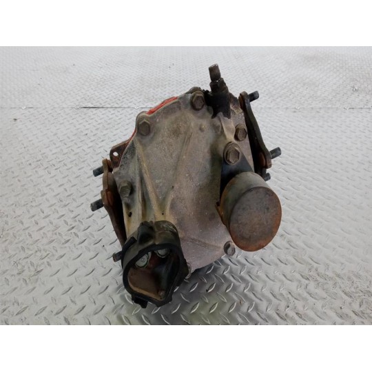 GRUPPO DIFFERENZIALE POSTERIORE TOYOTA Rav 4 2000>2003 usato