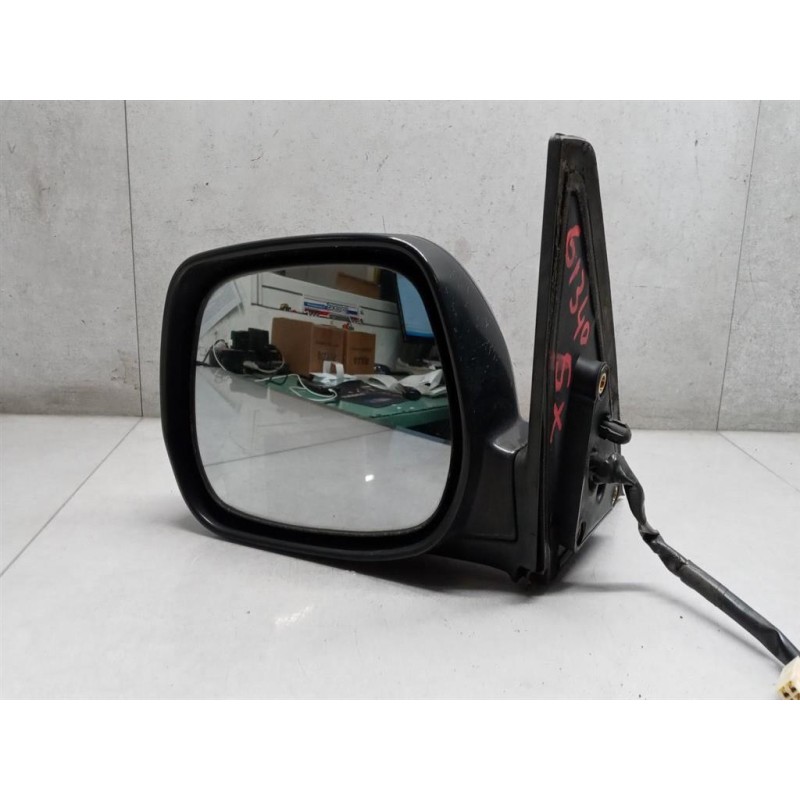 TOYOTA LEFT ELETRIC REAR-VIEW MIRROR  TOYOTA Rav 4 2000>2003 used
