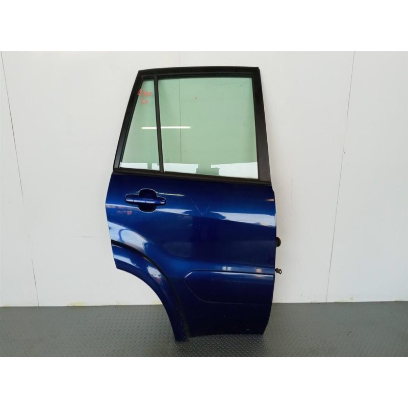 TOYOTA RIGHT REAR DOOR  TOYOTA Rav 4 2000>2003 used