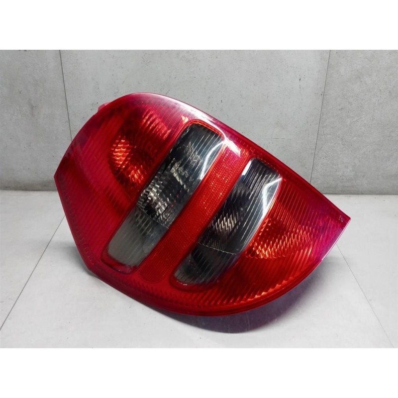MERCEDES-BENZ FARO POSTERIORE ESTERNO SINISTRO MERCEDES-BENZ Classe A (W169) 2004>2008 usato