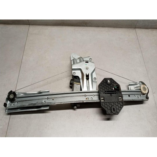 FRONT RIGHT POWERED WINDOWS  DACIA Sandero 2012>2020 used