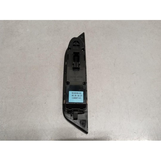 INTERRUTTORI E PULSANTI ALZAVETRI BMW Serie X1 (E84) 2009>2012 usato