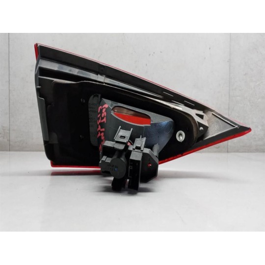 FARO POSTERIORE INTERNO DESTRO BMW Serie X1 (E84) 2009>2012 usato