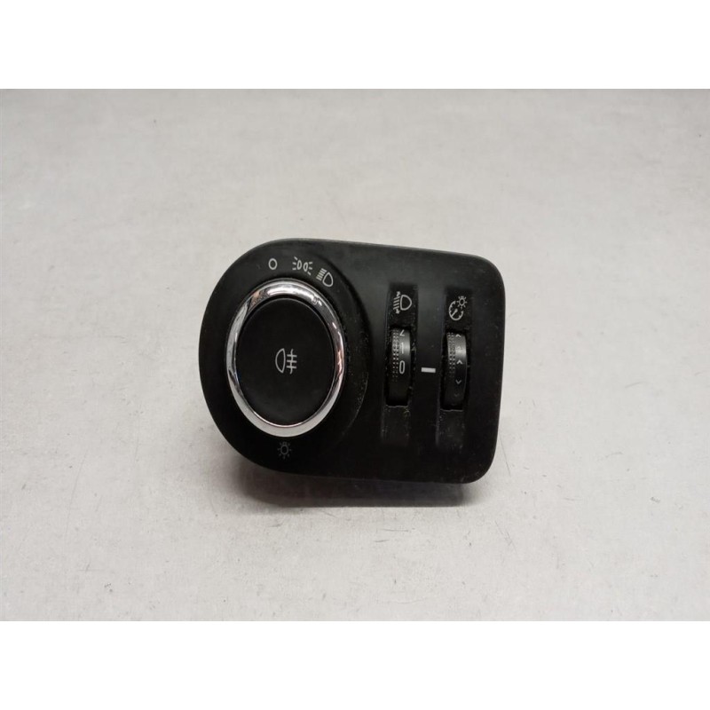 OPEL BLOCCO LUCI OPEL Corsa E 2014>2019 usato