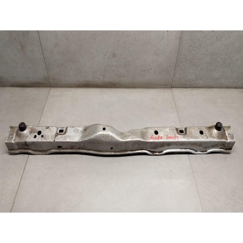 SUZUKI RIVESTIMENTO SUPERIORE ANTERIORE SUZUKI Swift 2005>2009 usato