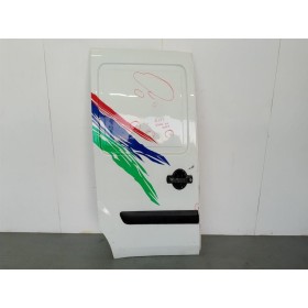 RIGHT SIDE SLIDING DOOR...