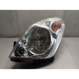 FRONT LEFT FLASHLIGHT...