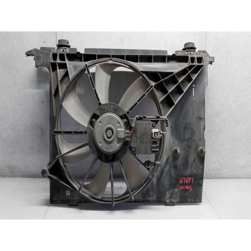 TOYOTA CONVOGLIATORE ELETTROVENTOLA TOYOTA Auris 2007>2010 usato