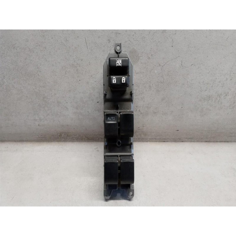 TOYOTA VARIOUS SWITCHES AND BUTTONS A
 TOYOTA Auris 2007>2010 used