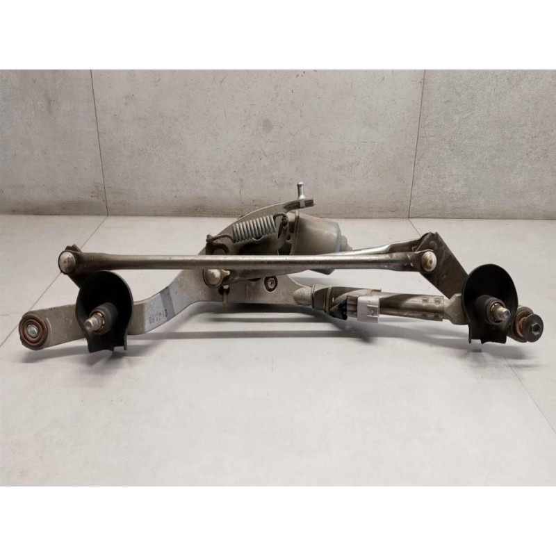 TOYOTA windshield wiper motor TOYOTA Auris 2007>2010 used