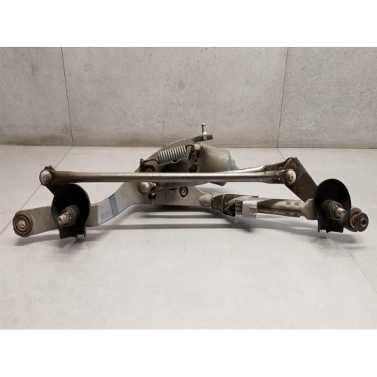 windshield wiper motor TOYOTA Auris 2007>2010 used