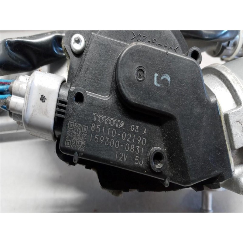 TOYOTA windshield wiper motor TOYOTA Auris 2007>2010 used