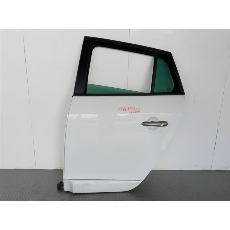 RENAULT LEFT REAR DOOR  RENAULT Megane 2014>2016 used