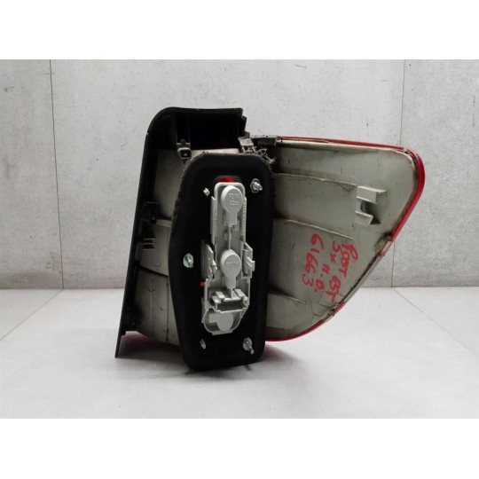 FARO POSTERIORE ESTERNO SINISTRO MERCEDES-BENZ Classe B (W245) 2008>2011 usato