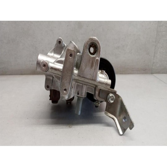 BRAKE PUMP TOYOTA Yaris 2011>2014 used